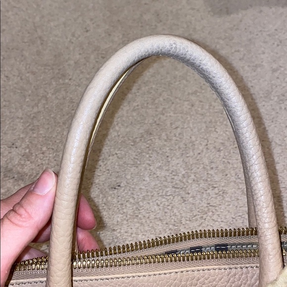 Authentic Burberry handbag in bone - make offer! - Picture 5 of 13
